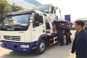 沽源汽车道路救援拖车价格